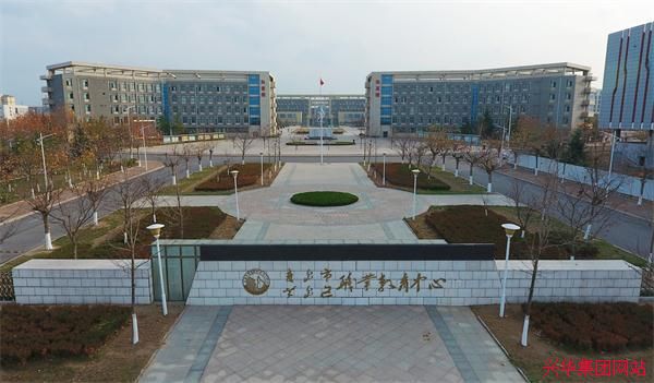 �������ƣ��ൺ�лƵ���ְҵ��������