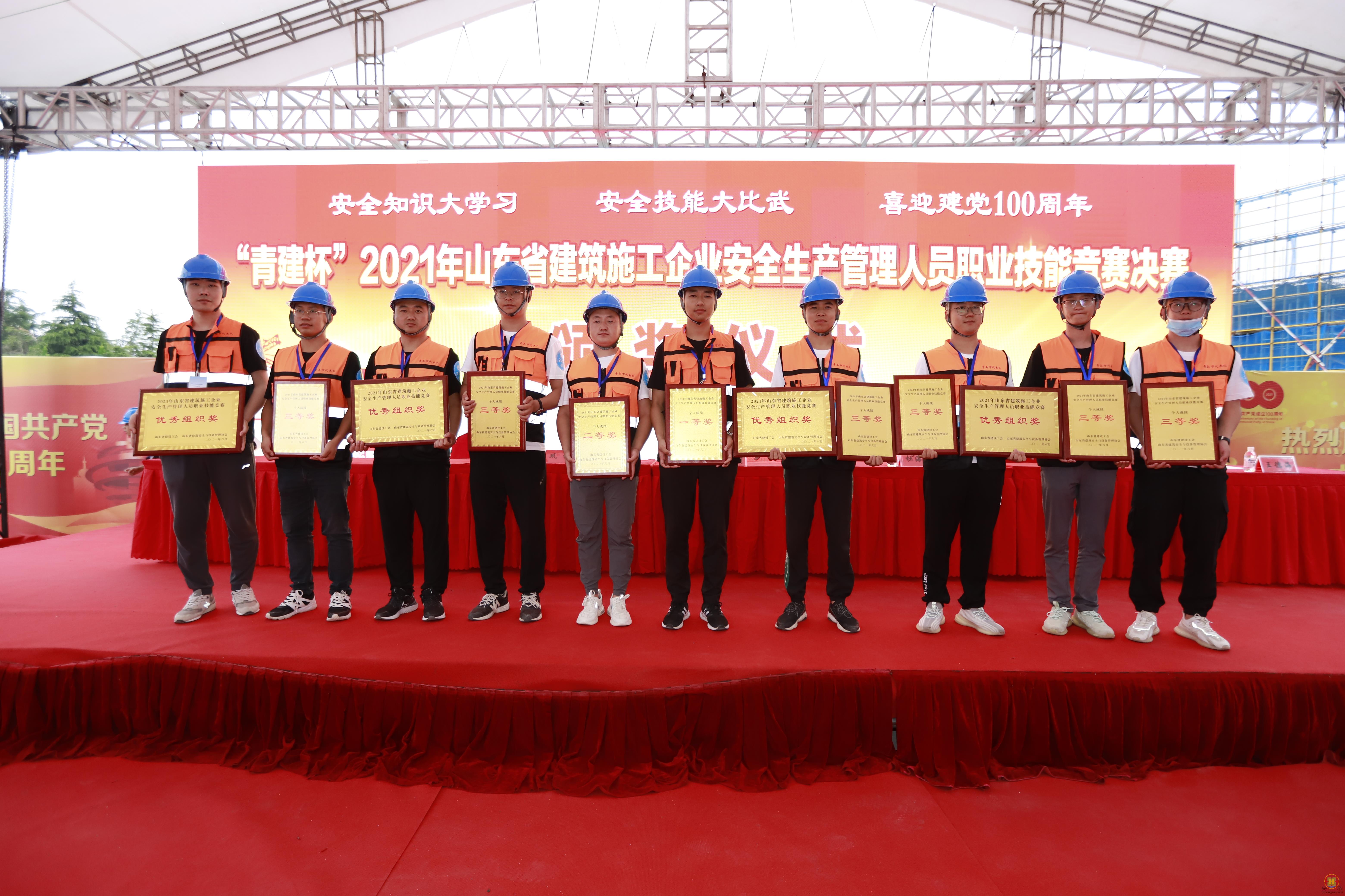 c01dae6cfc4cc99a471a4a0e0c7373b.jpg c01dae6cfc4cc99a471a4a0e0c7373b.jpg